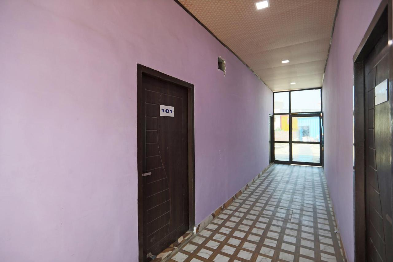 Oyo 63528 60 Milestone Tibri Exterior photo
